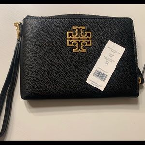 Brand New!!  Tory Burch Large wristlet
